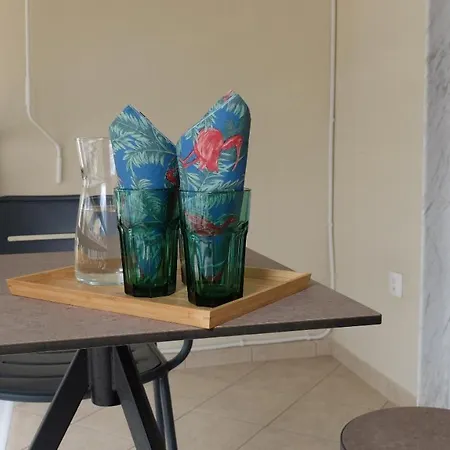 アパート Elata タソス